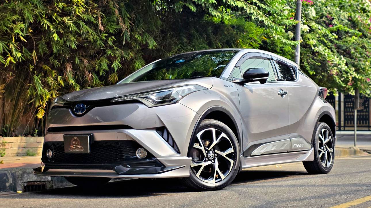 TOYOTA C-HR