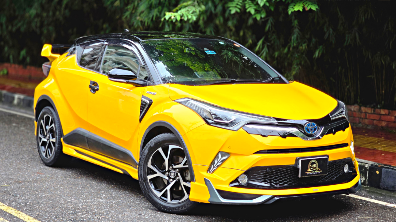 TOYOTA CH-R